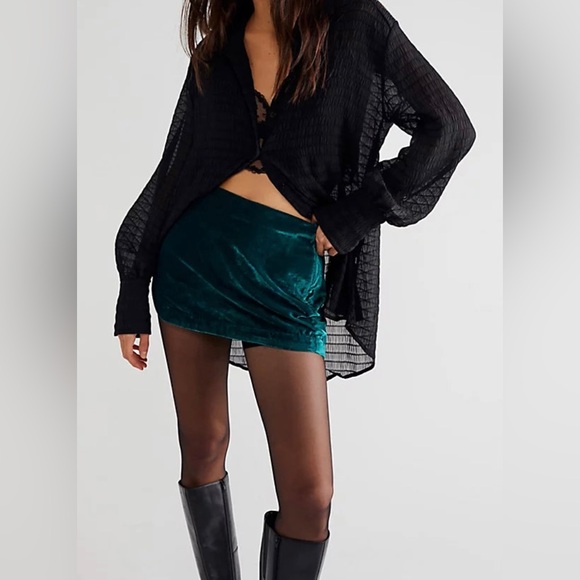 Free People Annalise Velvet Mini Skirt ✨Deep Teal Size 2 | slit boho short - Picture 5 of 16